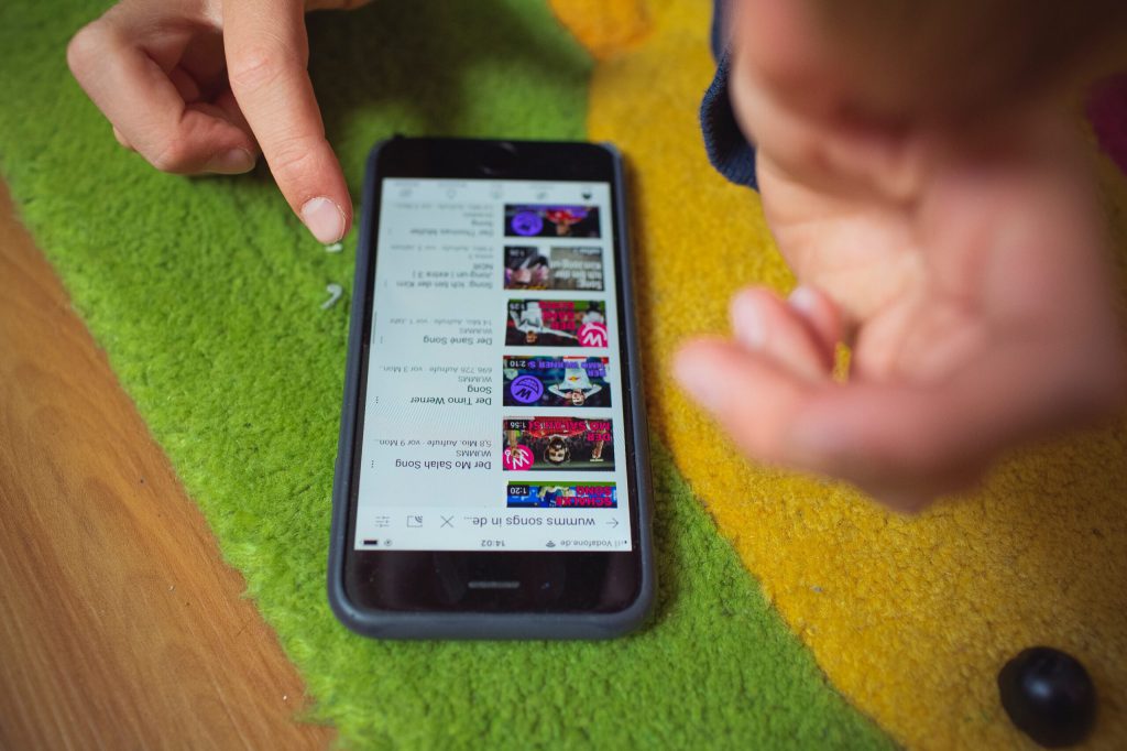 Formatting closed captions text add subtitles to youtube video