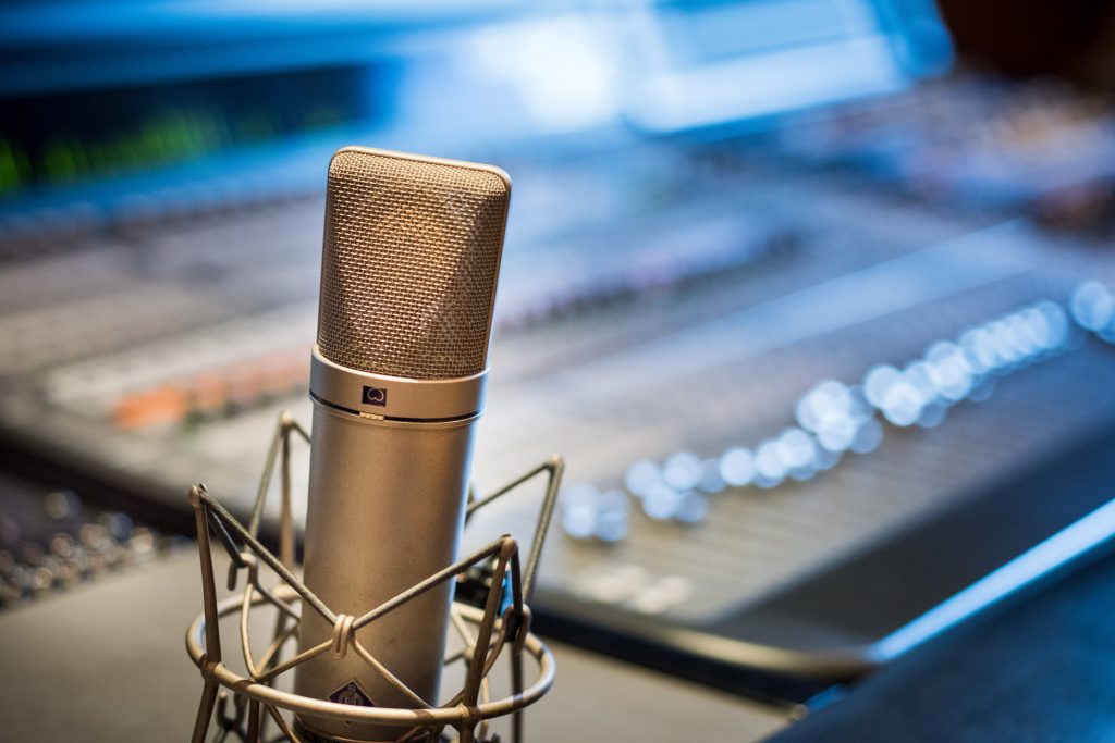 what makes great audio for voice overs how to record voice overs