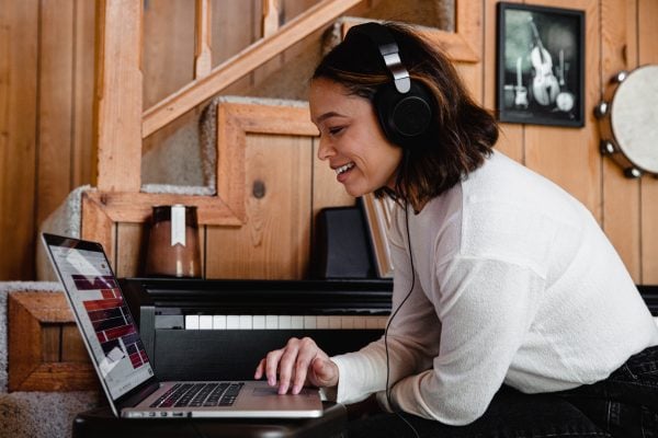how to choose music for your video finding perfect track for video content creation